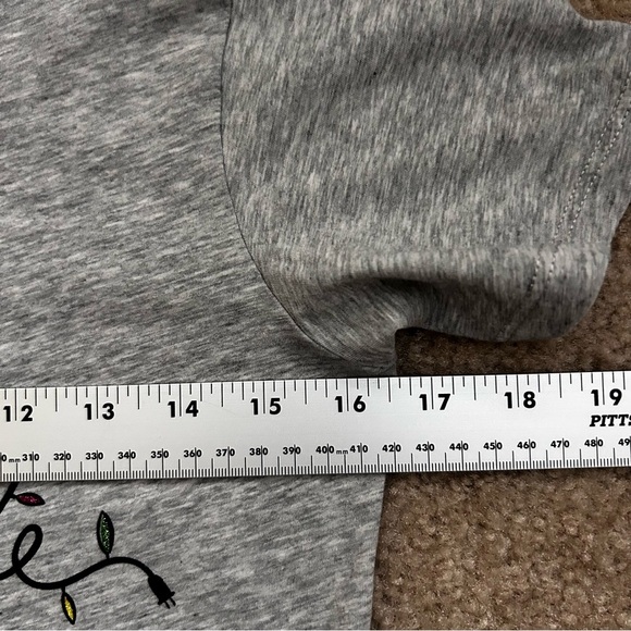 Kate Spade String Lights Logo Holiday Short Sleeve Tee - Picture 7 of 8